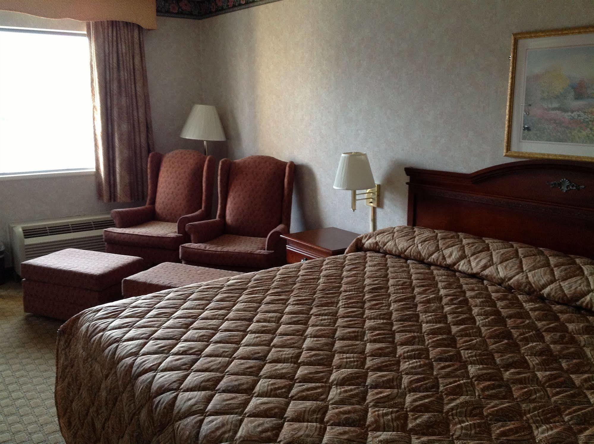 Colonial Inn And Suites - Memphis 사우스헤이븐 외부 사진